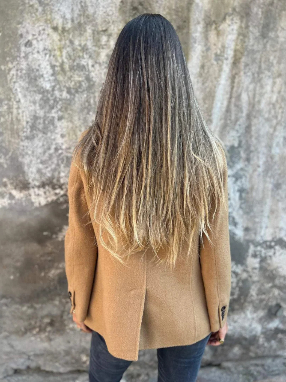 Blazer Madeleine Corte Elegante en Lana Sintética