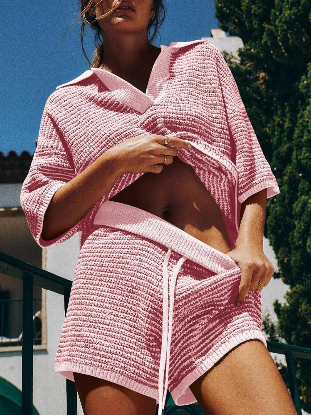Conjunto Top de punto y short de tiro alto
