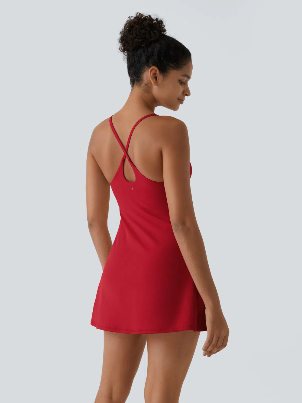 Vestido deportivo sin espalda 2 en 1