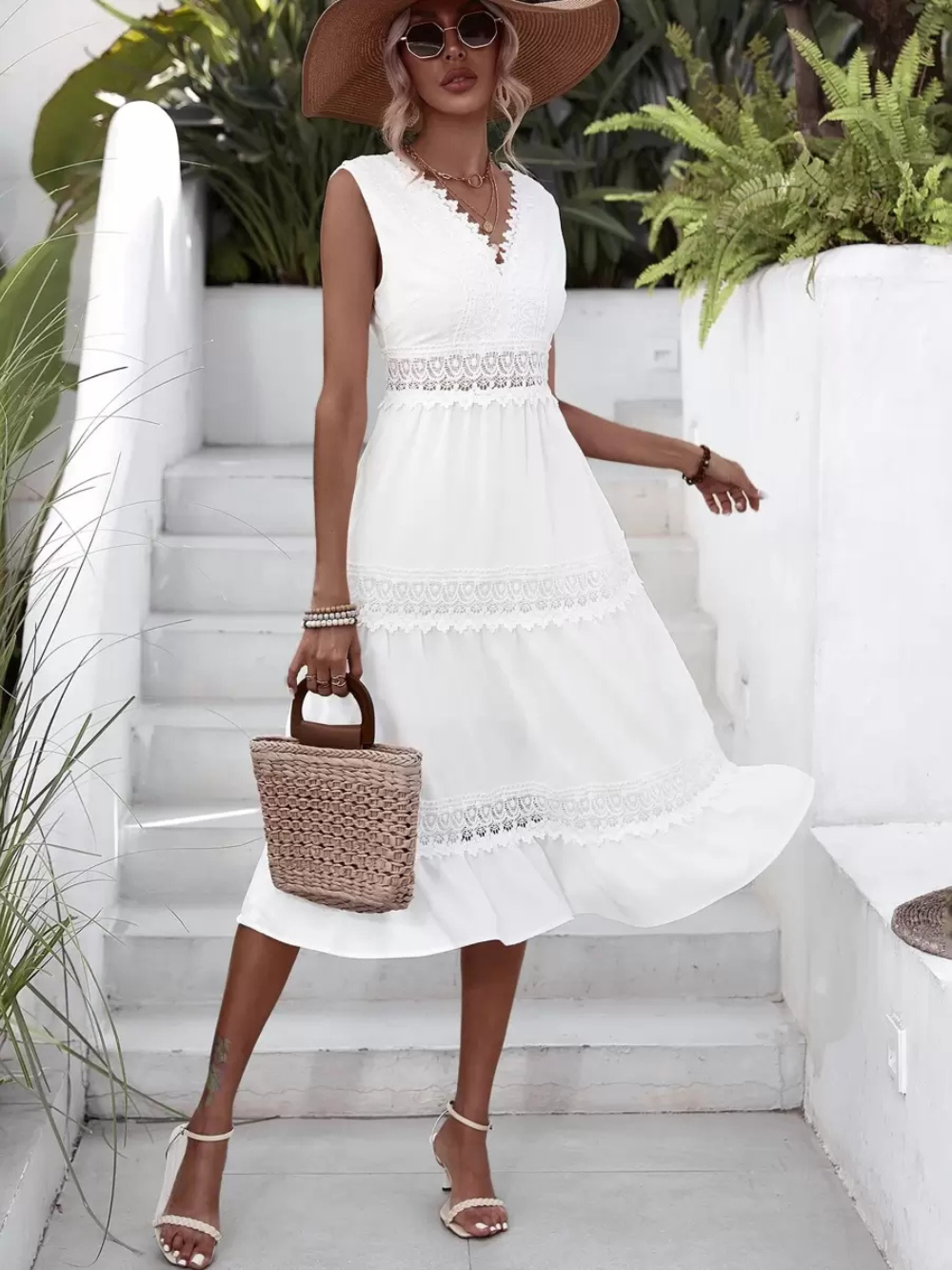 Vestido con encaje guipur y volantes (Oferta 2X1)