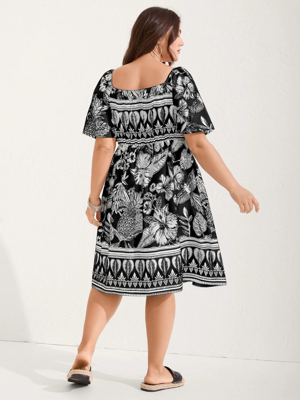 Vestido Midi Estampado Boho con corte entallado