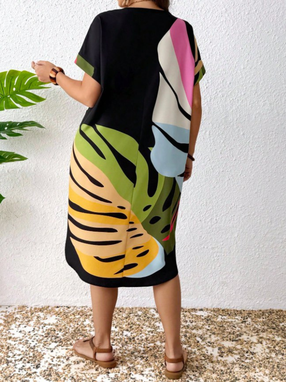 Vestido suelto estampado hojas tropicales
