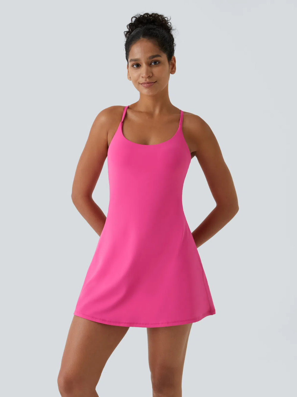 Vestido deportivo sin espalda 2 en 1