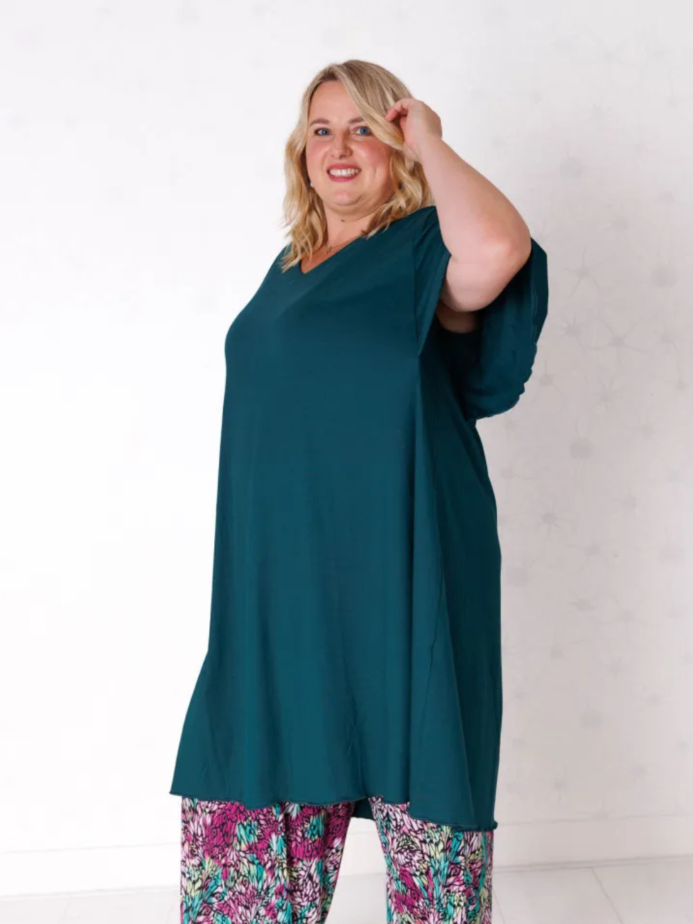 Vestido Midi Karin Manga Corta