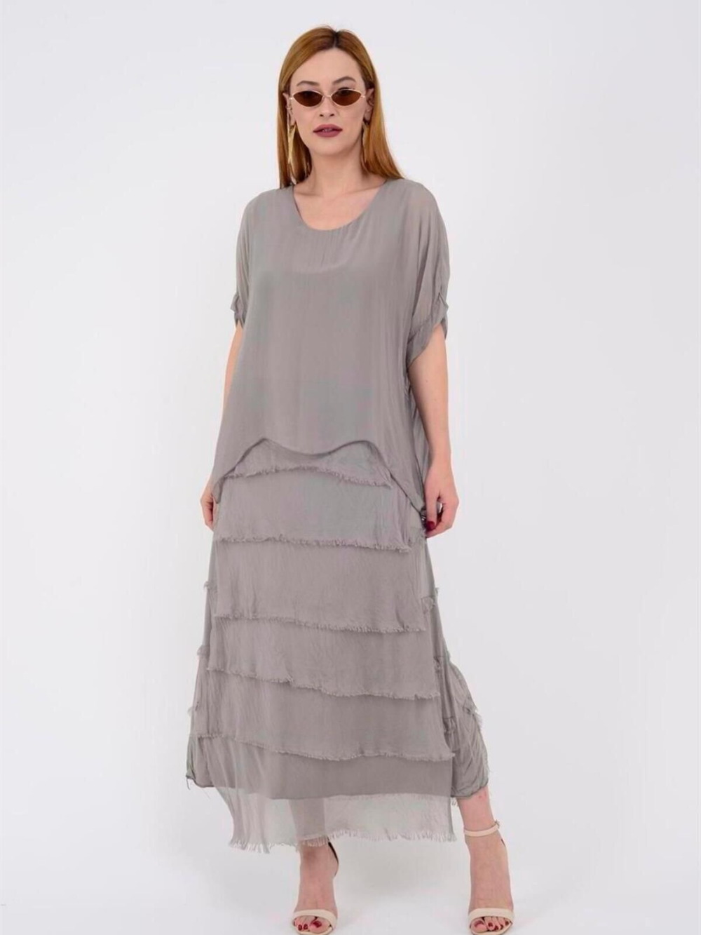 Vestido Largo con Volantes