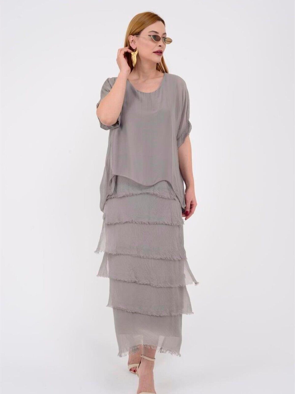Vestido Largo con Volantes