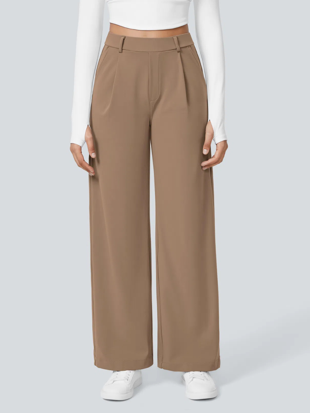 Pantalón recto elástico de tiro alto con pliegues y bolsillos laterales