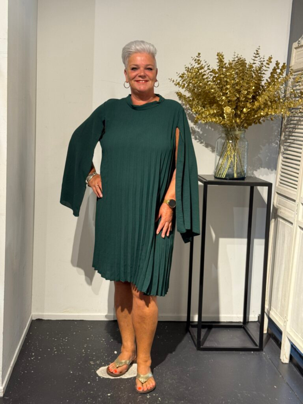 Vestido Plisado Zilam Manga Abierta