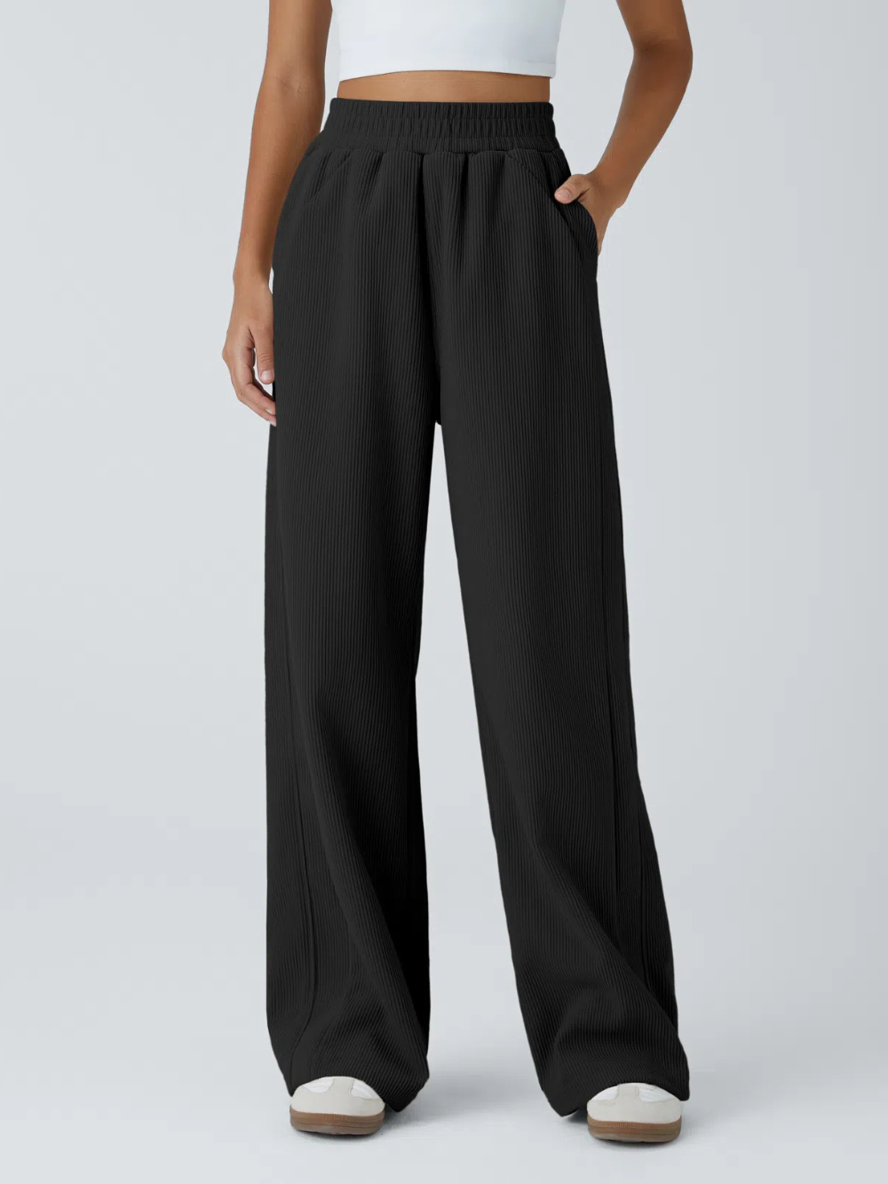Pantalón recto de pana de tiro alto con bolsillos laterales
