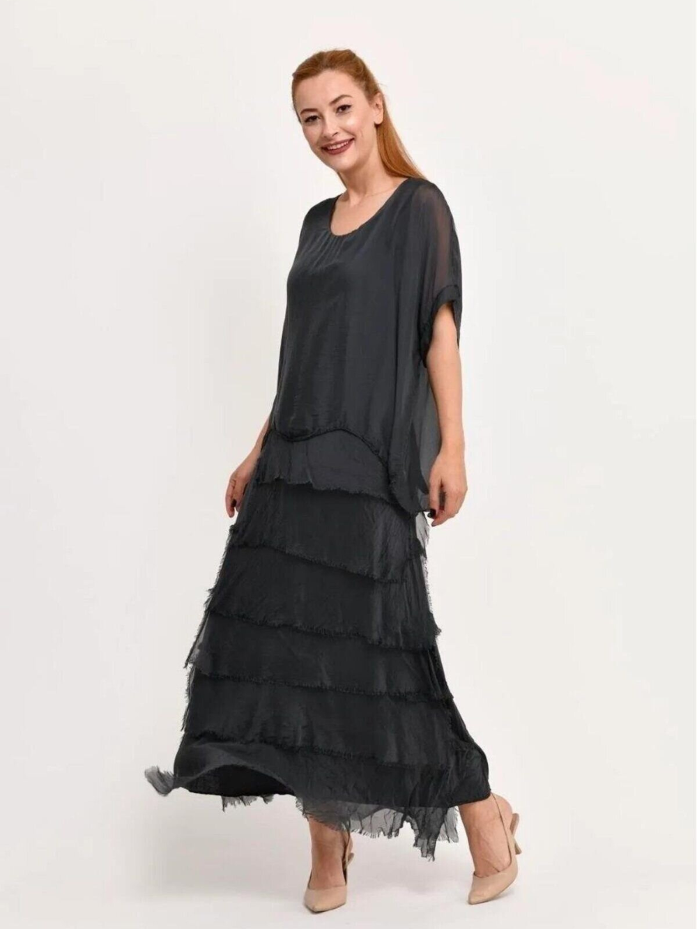 Vestido Largo con Volantes