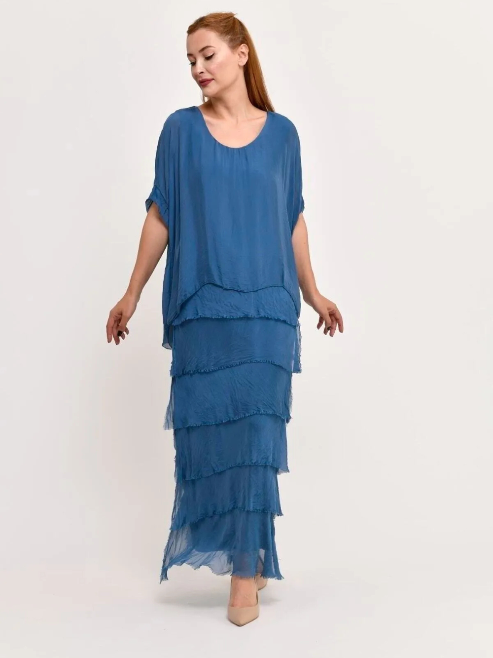 Vestido Largo con Volantes