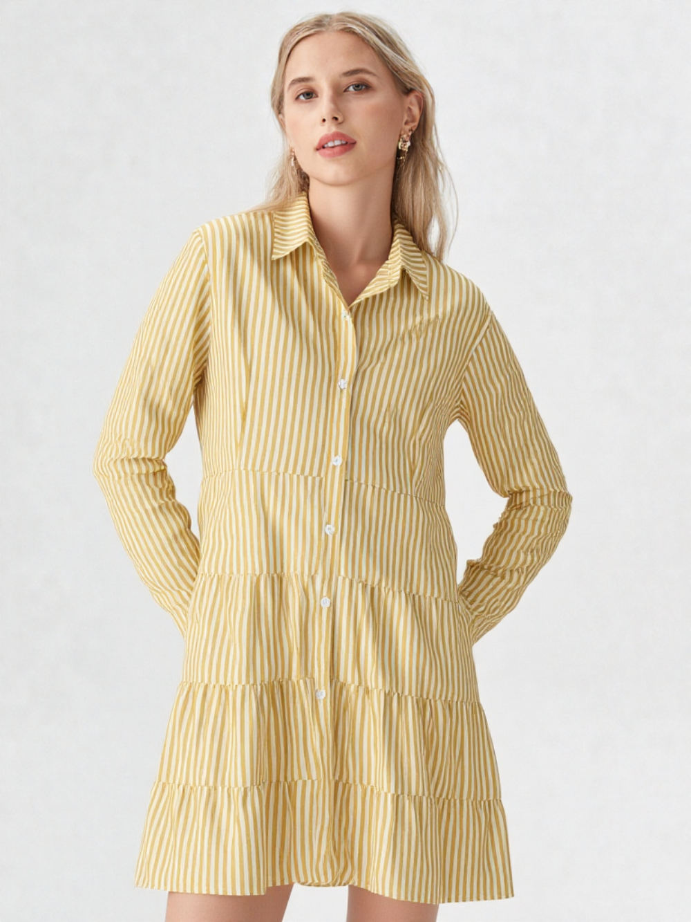 Vestido camisero de rayas con volantes y botones