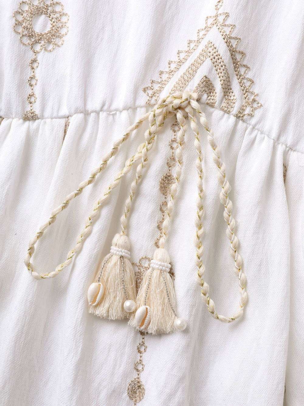 Vestido midi de lino y bordado boho