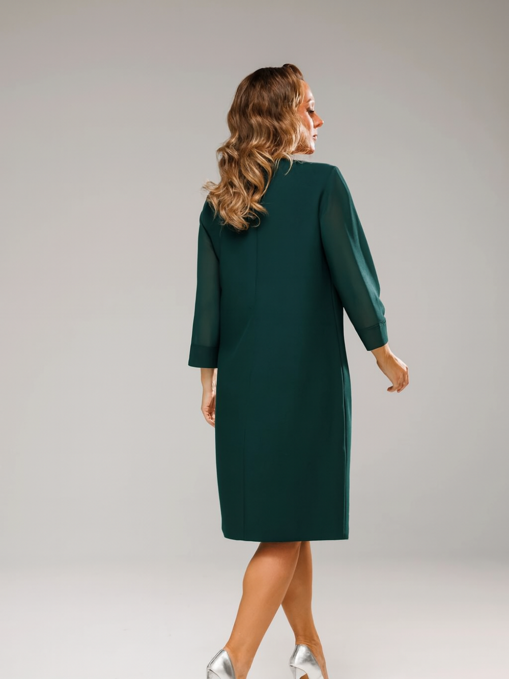 Vestido Recto con Pliegues y Manga 3/4
