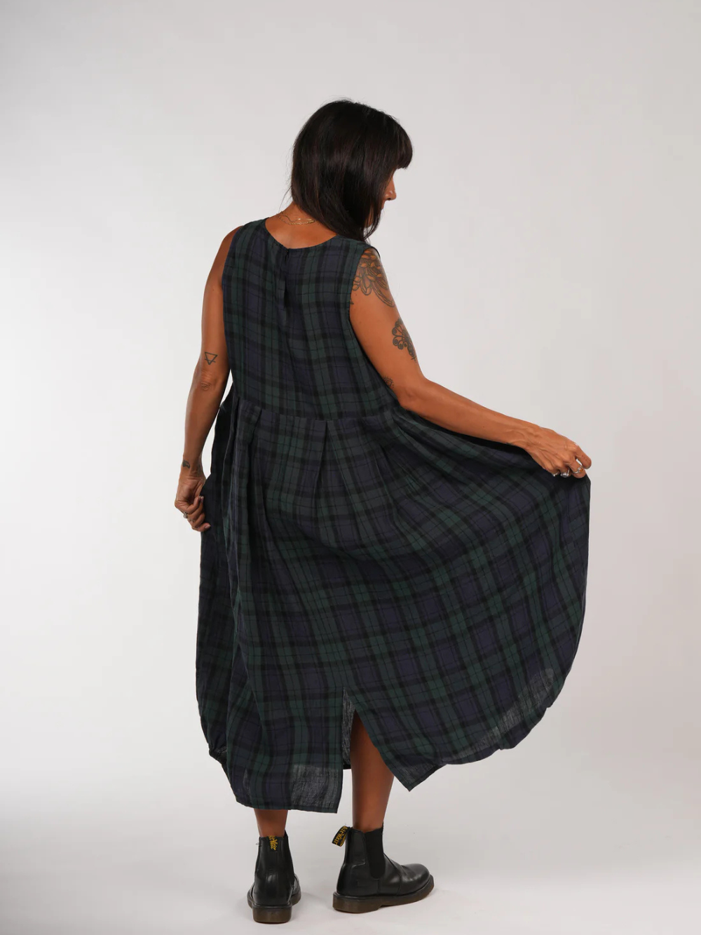 Vestido de lino francés con bolsillos
