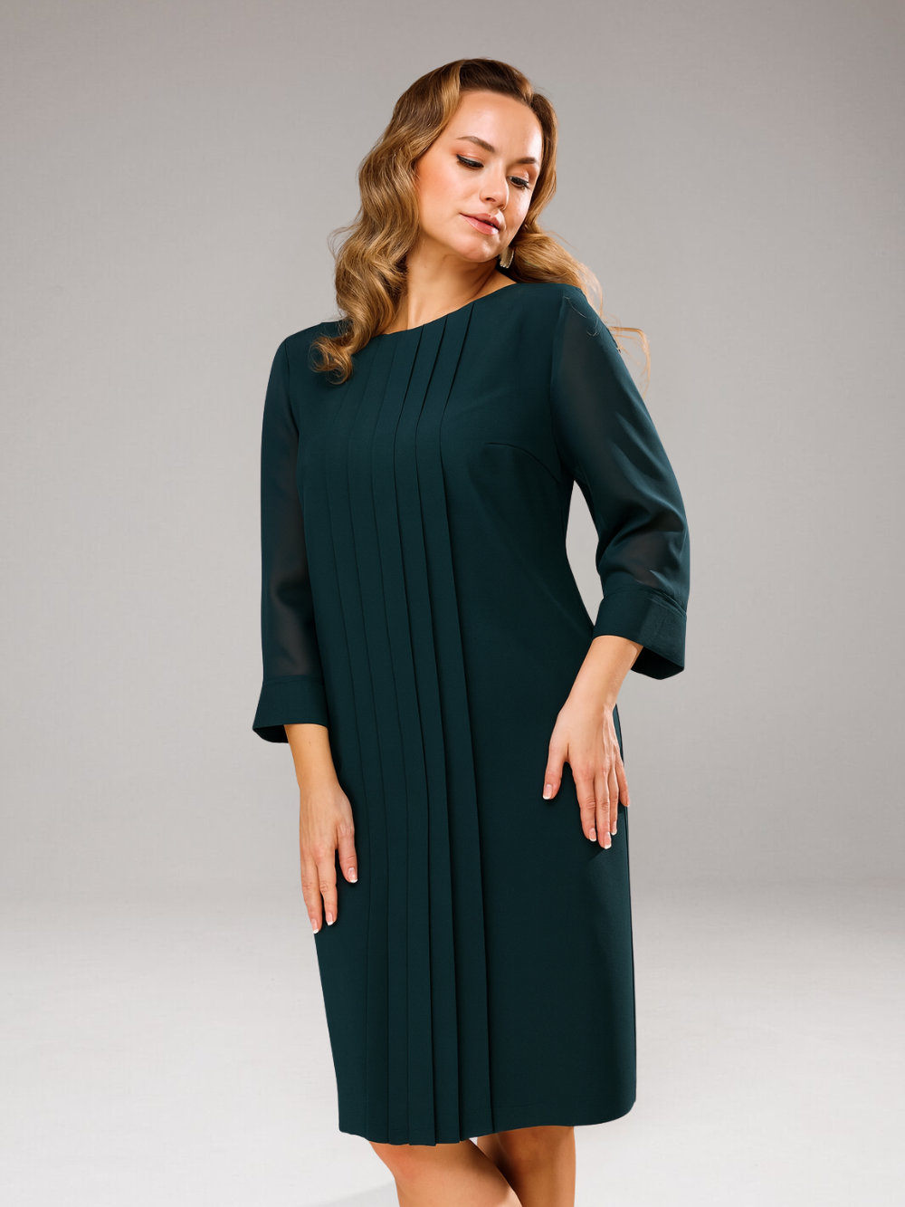 Vestido Recto con Pliegues y Manga 3/4