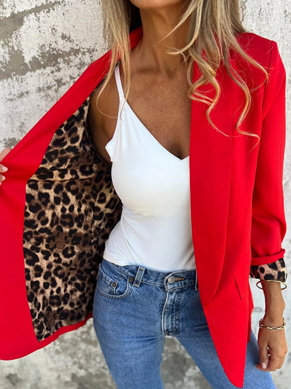 Blazer con forro estampado animal print
