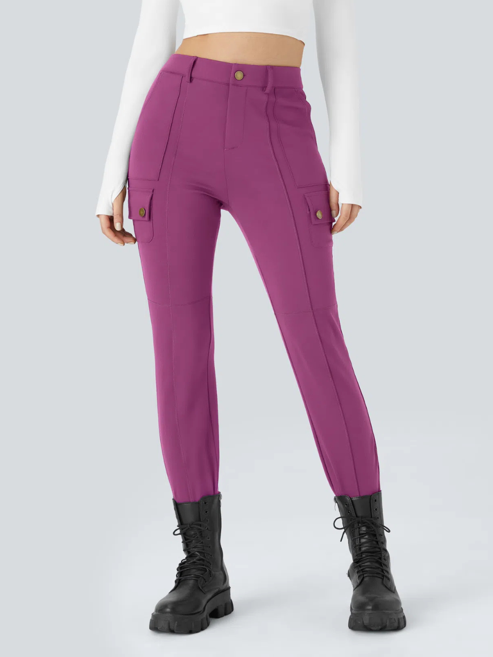 Pantalón cargo ajustado de tiro alto con múltiples bolsillos