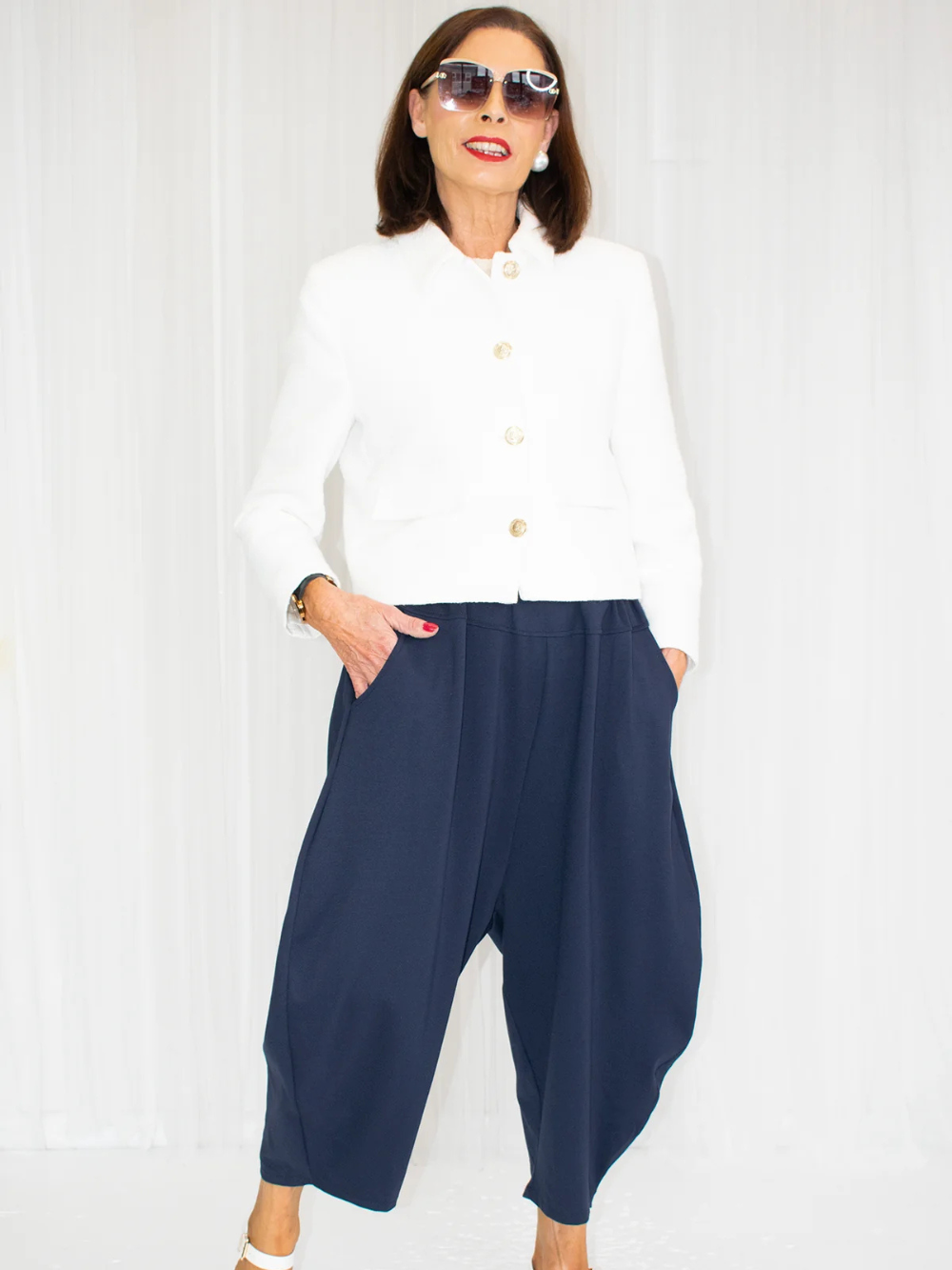 Pantalones de scuba con pierna estilo herradura y bolsillos laterales