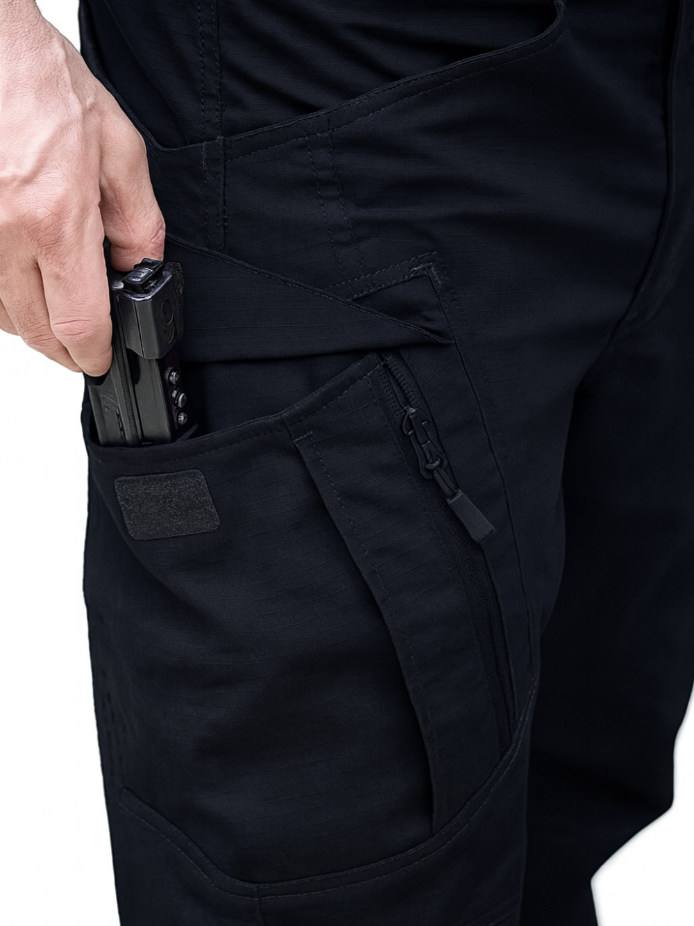 Pantalón impermeable con múltiples bolsillos y cierre con cremallera