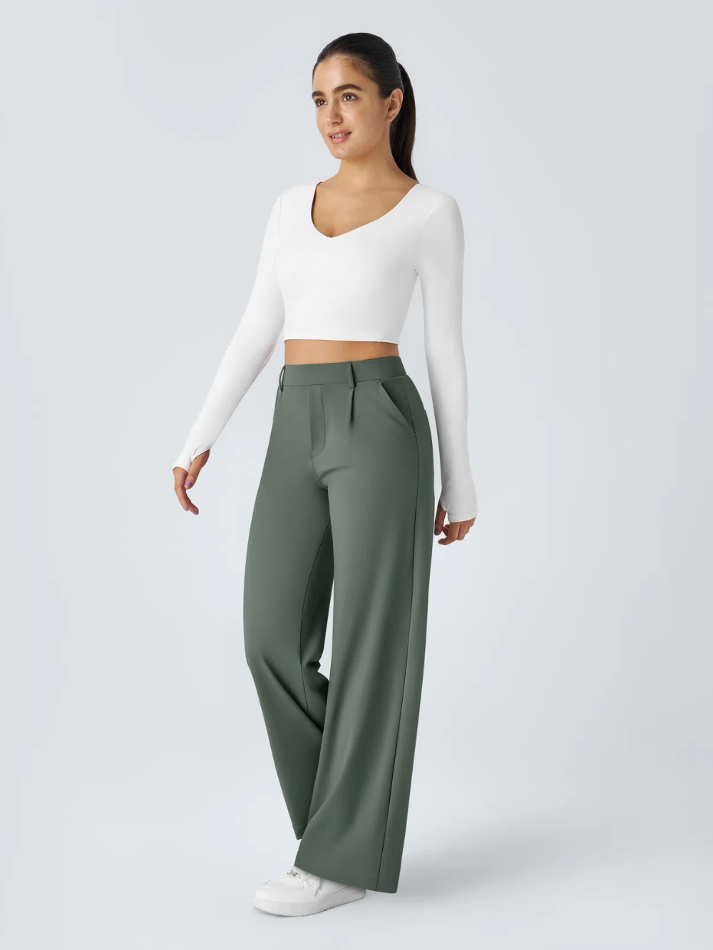 Pantalón recto elástico de tiro alto con pliegues y bolsillos laterales