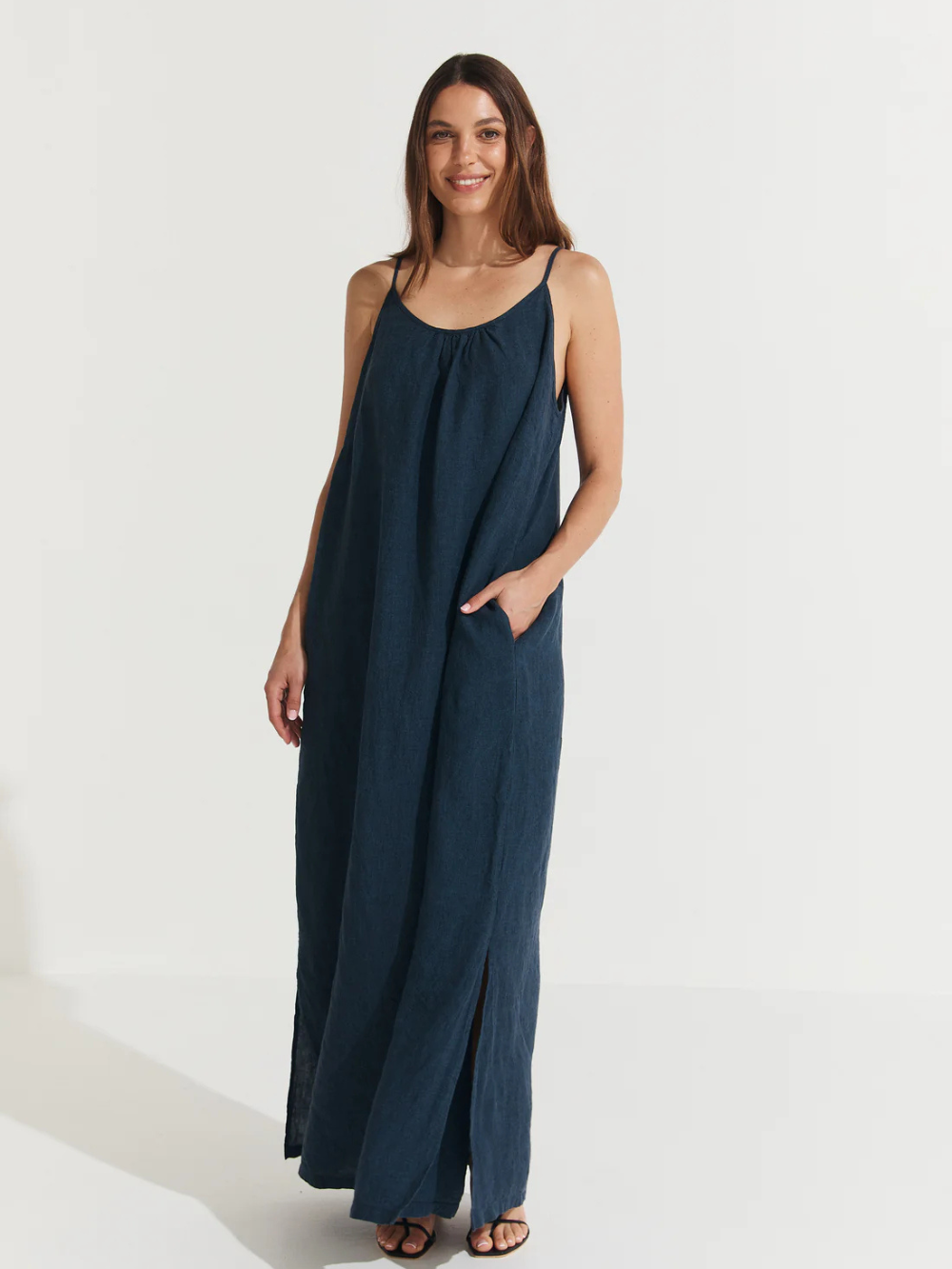 Vestido largo de lino Virginie con aberturas laterales