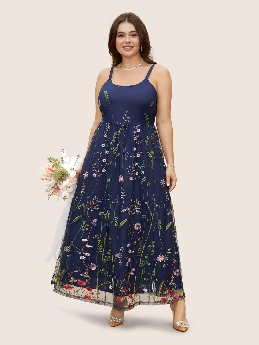 Vestido Cami Flora bordado U‑Neck