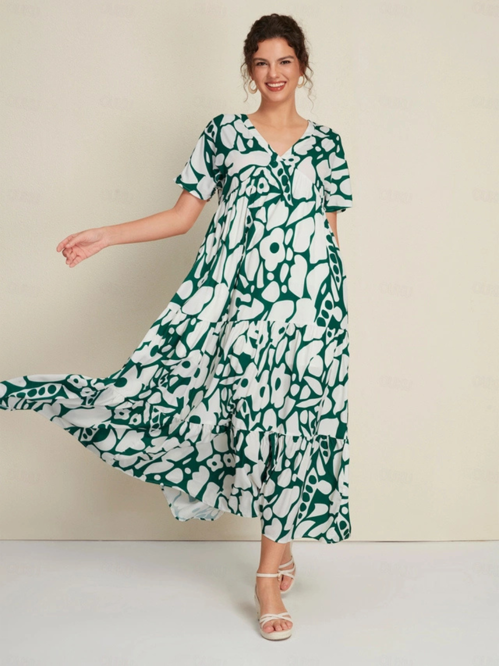 Vestido Nelida con Estampado y escote en V