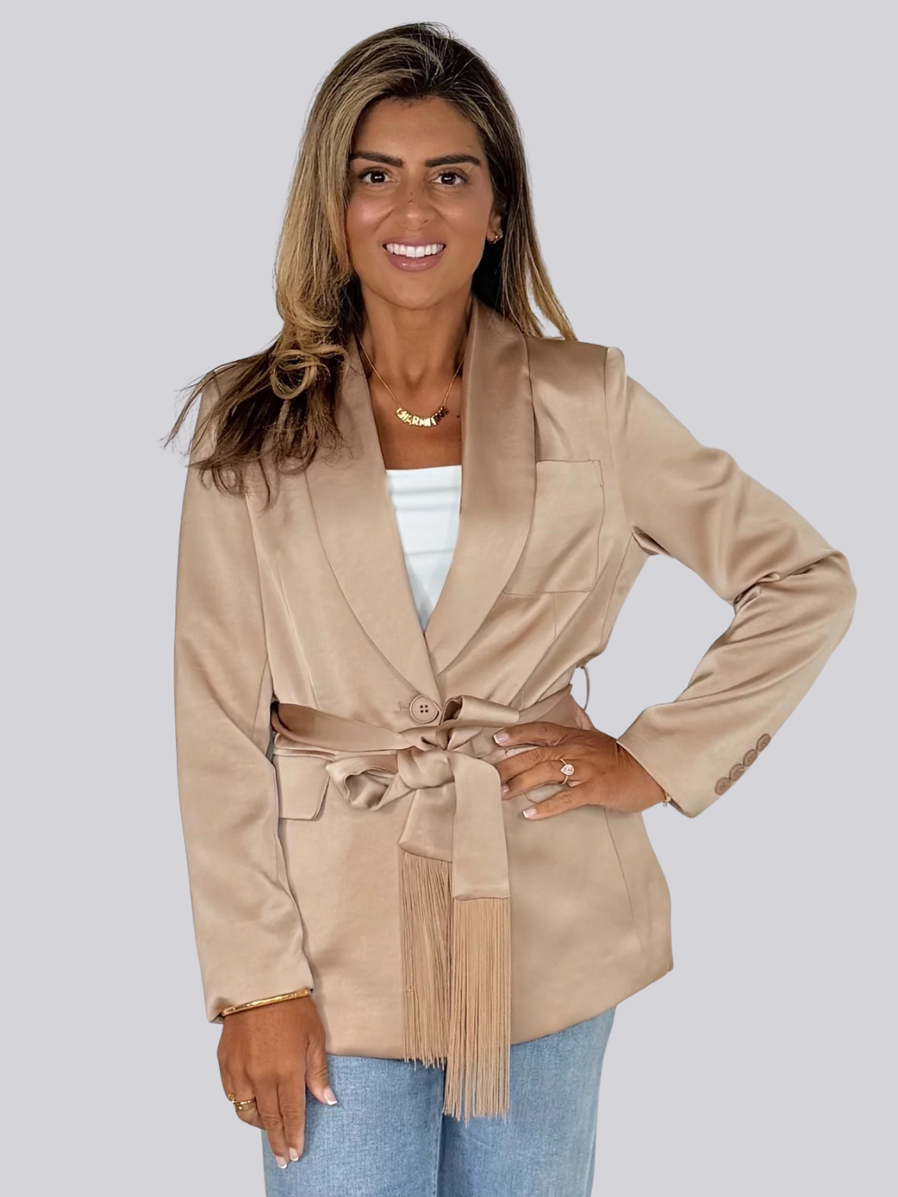 Blazer Satinado Con Cinturón de Borlas