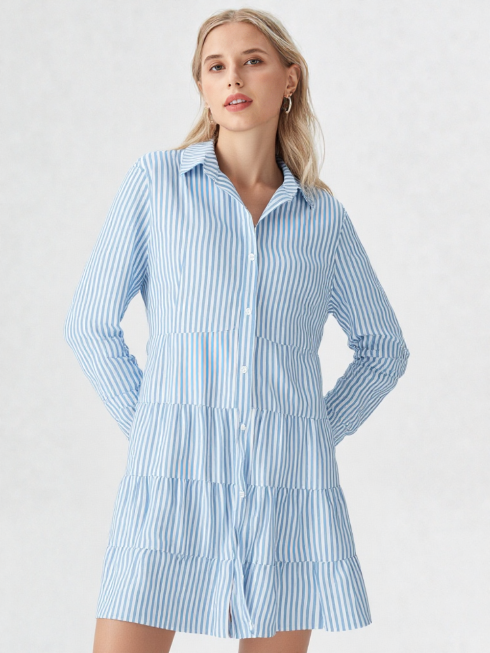 Vestido camisero de rayas con volantes y botones