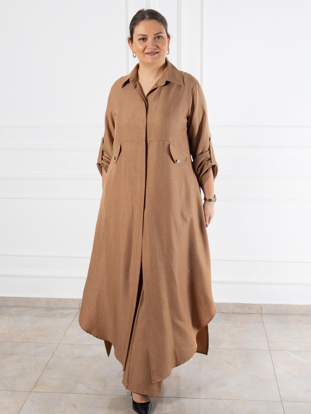 Conjunto de Dos Piezas Camisa y Pantalón
